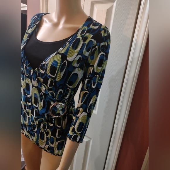 Notations women's size medium petite double layer look long sleeve blouse shirt - Picture 2 of 6